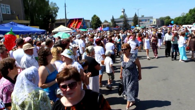 Троїцький ярмарок 2014. Мена смотреть онлайн