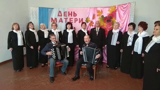 10  Народный вокальный коллектив          Ах мамочка, на саночках