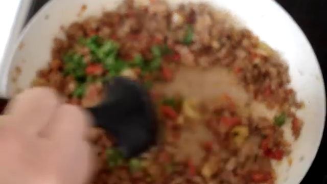 Пиде с мясом - Рецепт Турецкой ПИЦЦЫ - Kıymalı pide nasıl yapılır смотреть онлайн