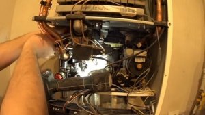 Замена расширительного бачка внутреннего на наружный расширительный бак в настенном котле