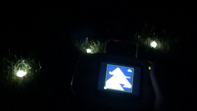 BULB Game with portable wireless RGB light bulbs смотреть онлайн