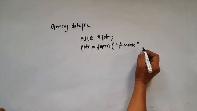 File handling in C || Read Write Append || Day 32 || Readersnepal смотреть онлайн