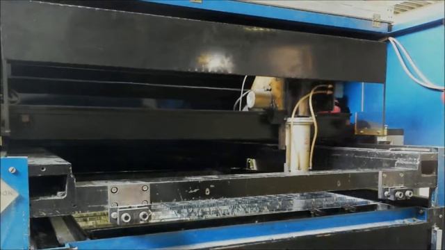 Лазерная резка ПЭТа смотреть онлайн