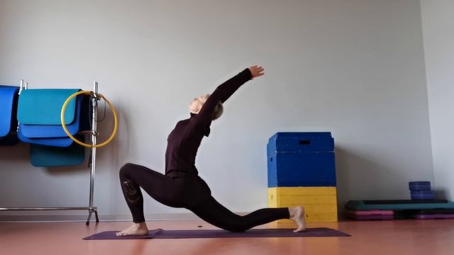 ВАШ ЛИЧНЫЙ ТРЕНЕР. Хатха йога для всех/Hatha Yoga for everybody. смотреть онлайн