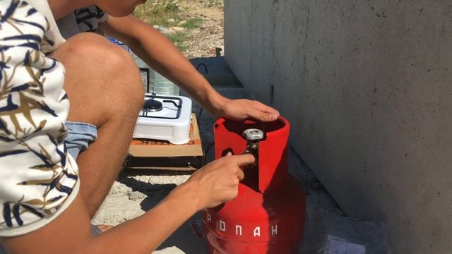 Газовый баллон в автодом. Газовая плитка. смотреть онлайн