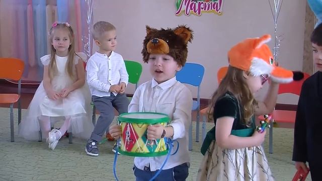 Младшая группа. Весенний утренник (8 марта). Peter Pan 2022 год. смотреть онлайн