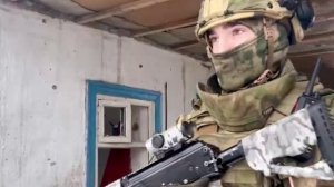 132 бригада наступает: артиллеристы бьют нацистов дедовским оружием.