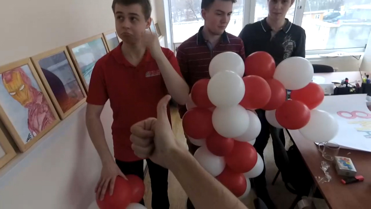 Поздравление с 8 марта смотреть онлайн