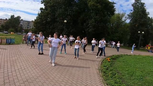 Флешмоб, Новомосковску 90 лет смотреть онлайн