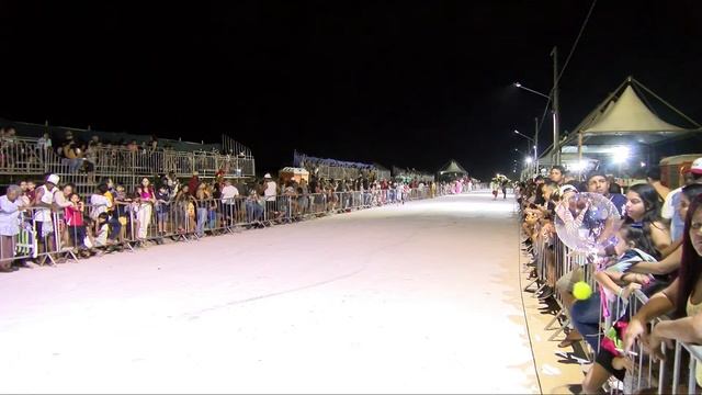 Live - Desfile das Escolas de Samba de Campo grande смотреть онлайн