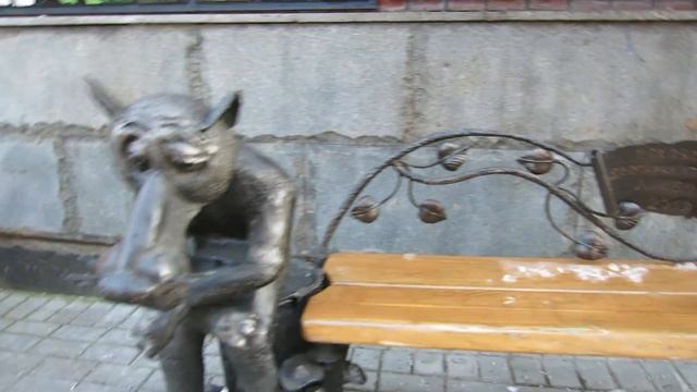 05.12.2022. Россия. Москва. Волк на пне. Московский Зоопарк смотреть онлайн