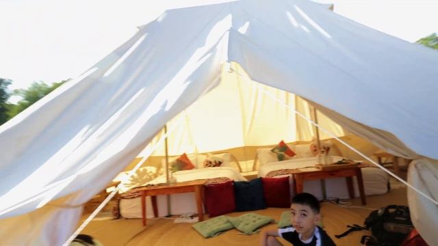 The Ford Ranger FX4 Max Goes Glamping! [Road Trip] смотреть онлайн