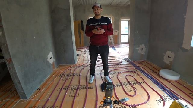 Проверка пола на ровность перед черновой стяжкой. Контроль качества готового результата! смотреть онлайн