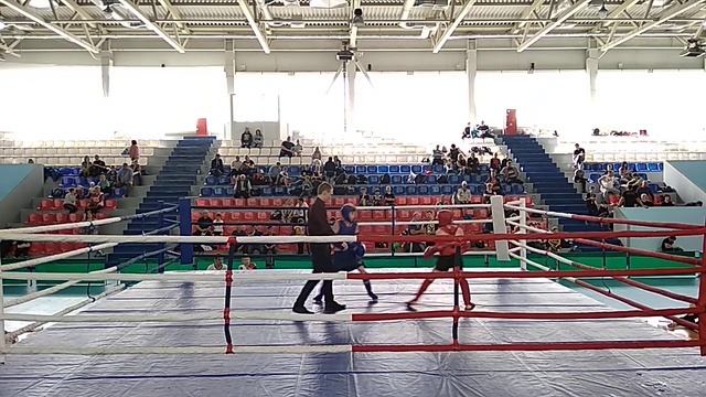 Бой Кузьмичева Олега и Курашина Андрея