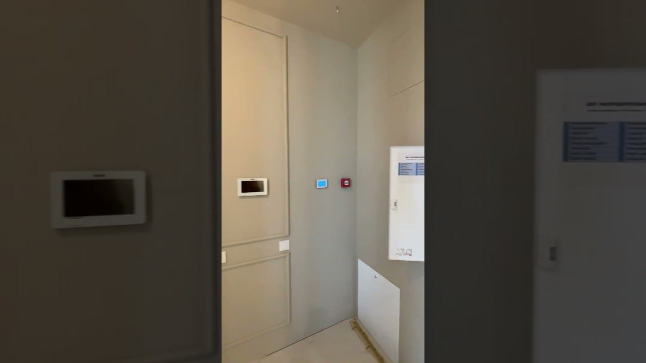 Красивая прихожая почти готова, чтобы радовать хозяев квартиры #дизайнерскийремонт смотреть онлайн