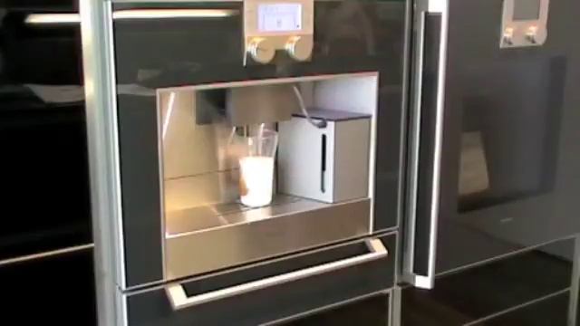 Gaggenau CM 250 - Helautomatisk espressomaskin смотреть онлайн