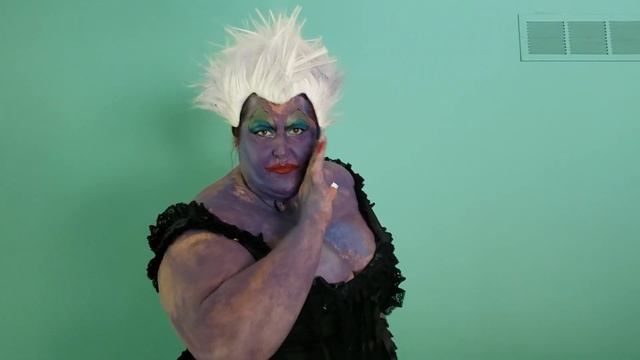 Ursula from the Disney's The Little Mermaid. Poor Unfortunate Souls sung by Laura Lincoln. смотреть онлайн