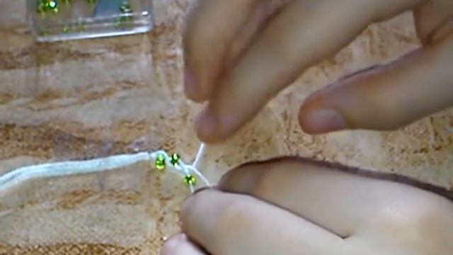 Браслет из бисера и нитки мулине "Pigtail-beads". смотреть онлайн