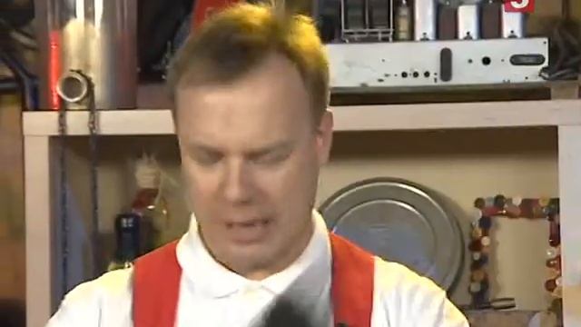 Как сделать кобуру для водяного пистолета: лайфхак от "Утра на 5" смотреть онлайн