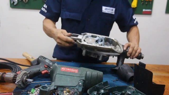 EL TALLER DE MANTENIMIENTO METABO EN PANAMÁ. смотреть онлайн