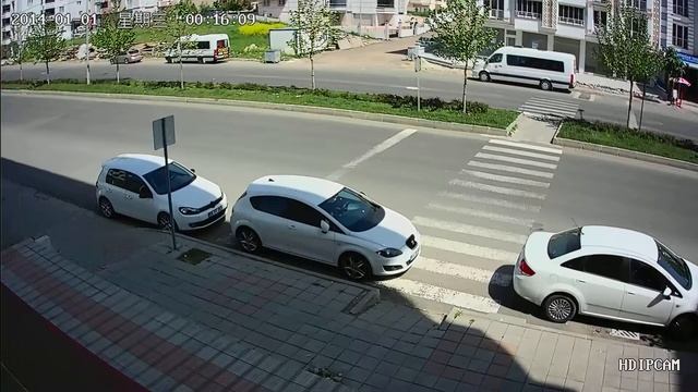 Tekron 2.0 MP IP Demo GörüBoard/Chipset:Hi3516+CV300 Sensör: 1/2.7 SONY IMX325