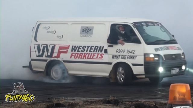LS1 TOYOTA HIACE VAN GETS A SOLID THRASHING AT KATANNING STYC смотреть онлайн