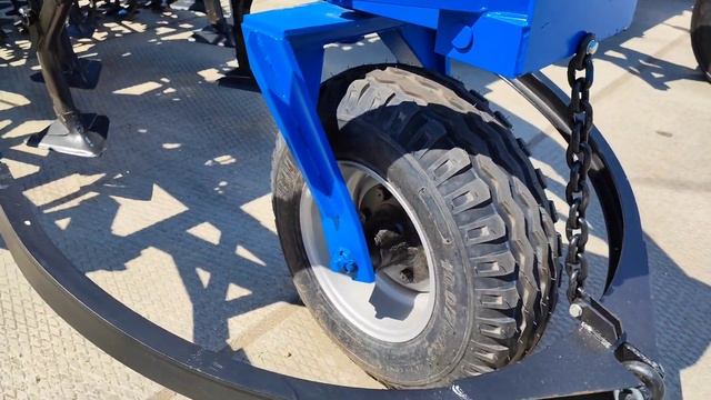 Выбираем сеялку для полосного посева. Чем сеялка СКП 2.1 "Дибор" лучше аналогов? Полный обзор. смотреть онлайн