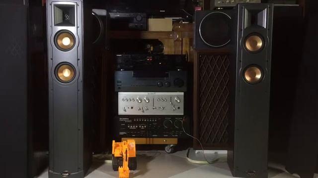 Loa Klipsch RF10 Black Giá 6 triệu Lh 0974086286 смотреть онлайн