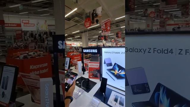 Samsung Galaxy'nin yeni nesil üyesi zfold4'ü tanıttım @Samsung Türkiye  (2) смотреть онлайн
