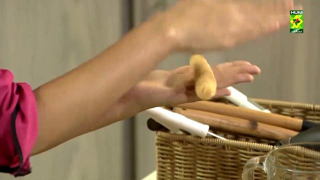 How To Make Pillow Potatoes ? Quick Recipe - Chef Mahnoor Malik - Masala Tv смотреть онлайн
