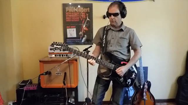 Salir de aquí / Ibanez RG550 смотреть онлайн