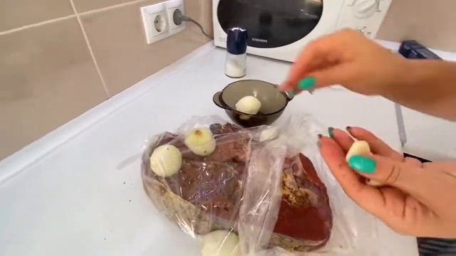 Готовим из мяса говядины дома. Быстро и вкусно. Достойная замена колбасе на бутерброд. смотреть онлайн