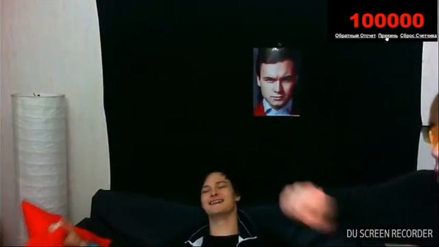 Den Schmalz 100000 раз говорит НИколай Соболев (ПОСЛЕДНИЕ 100 РАЗ) смотреть онлайн