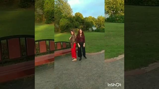 Сочетаем любимые кюлоты и свитор на осень смотреть онлайн