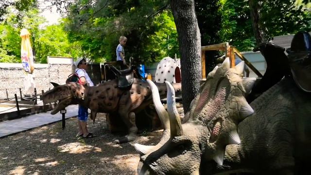 парк динозавров 🦕 Затерянный мир смотреть онлайн