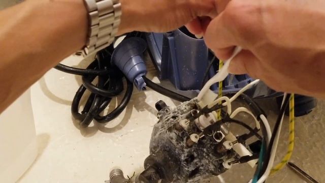 Fix ROWENTA Professional Grade Steamer No Steam or On Working Light смотреть онлайн