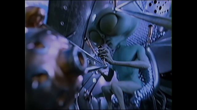 Thomas And Secret - Thomas The Tank Alien Engine