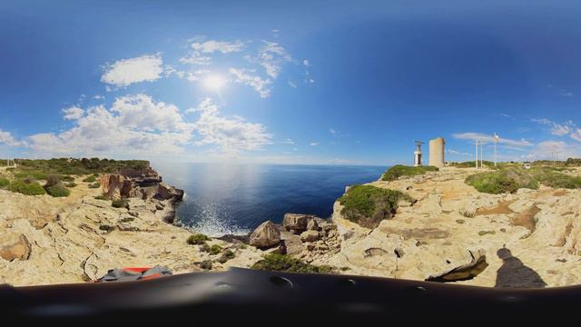 【Mallorca 360° VR】Cala Figuera - The cliffs walk（マヨルカVR観光ビデオ：断崖絶壁ウォーキング） смотреть онлайн