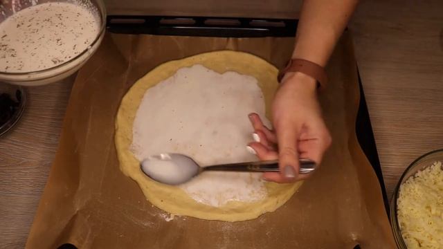 Пицца с семгой | Пицца с рыбой и моцареллой в духовке смотреть онлайн