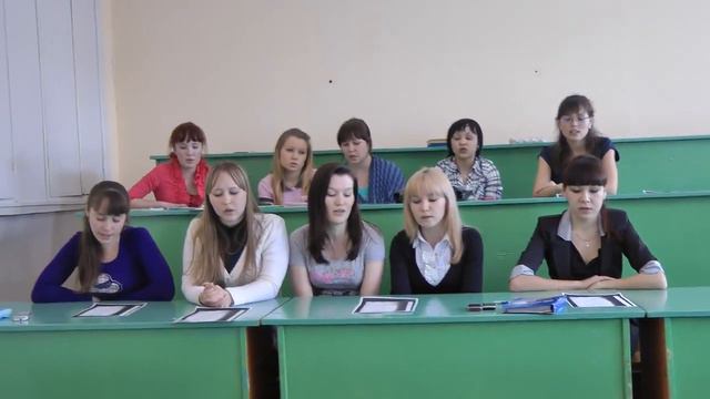 "В ЛЕСУ РОДИЛАСЬ ЕЛОЧКА" НА МАРИЙСКОМ ЯЗЫКЕ.Ф.В.ГИНЗБУРГ РАЗУЧИВАЕТ СО СТУДЕНТАМИ ФНК МарГУ. смотреть онлайн