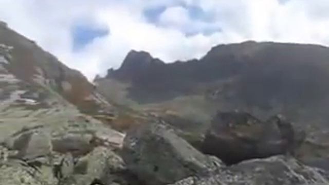 САЯНЫ к ВИСЯЧЕМУ КАМНЮ 2014г смотреть онлайн