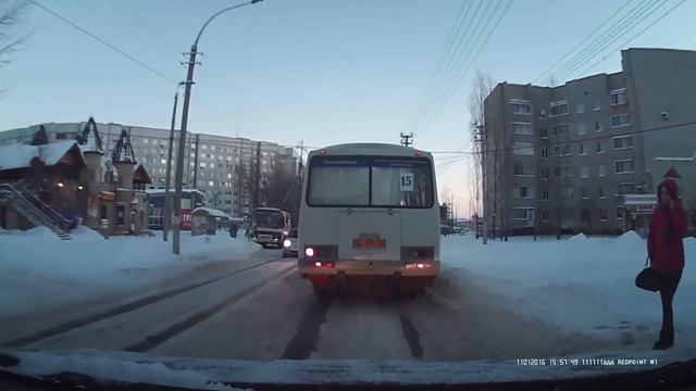 Уважаемые водители уступайте дорогу пешеходам! смотреть онлайн