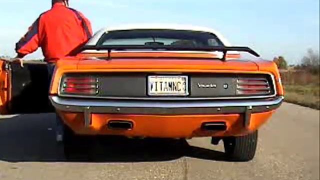 1970 PLYMOUTH 426 HEMI CUDA BURNOUT смотреть онлайн