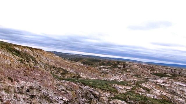 3 Пол-акра ада - каньон в Вайоминге смотреть онлайн