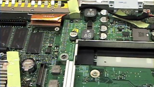 Powerbook 12" Repair - DC-DC Board Removal смотреть онлайн