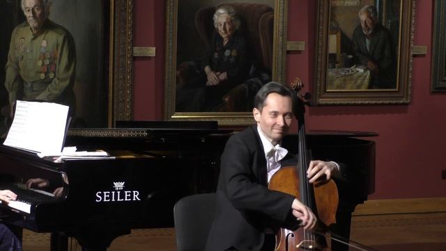 Eugene Prokoshin (cello) & Olga Novikova (piano) play Piazzolla "Libertango". смотреть онлайн