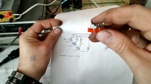 Супер-Простой прибор для поиска скрытой проводки. Своими руками! Соберет каждый!