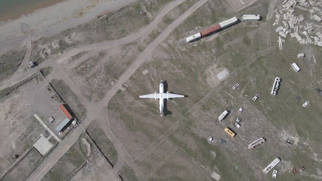 Маяк, самолет, петроглифы Казахстана. смотреть онлайн