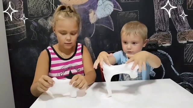 ДЕЛАЕМ САМЫЙ ПРОСТОЙ СЛАЙМ ИЗ КАНЦЕЛЯРСКОГО КЛЕЯ))) смотреть онлайн