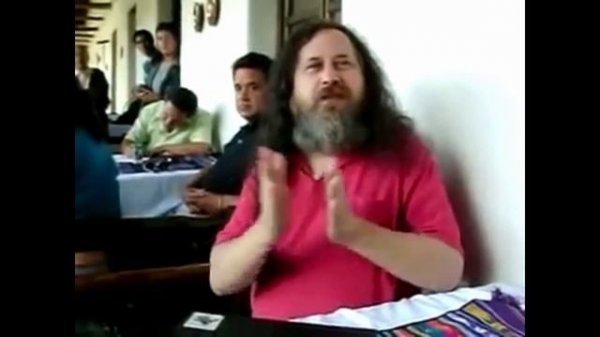 WINDOWS VS LINUX (MEME WARNING)